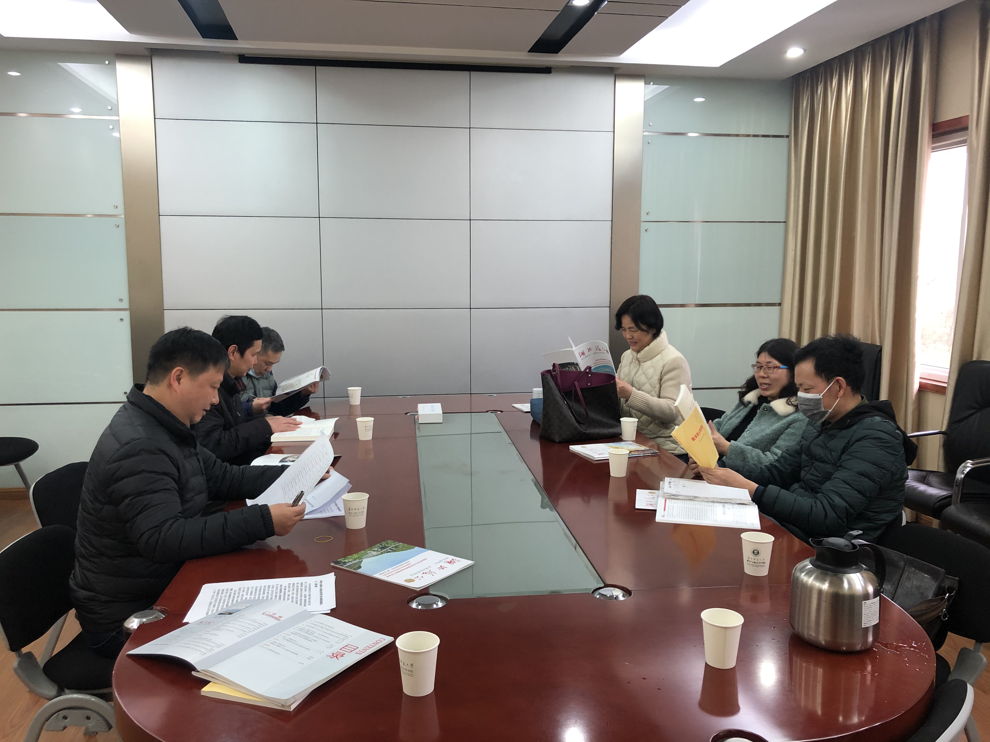华师支部召开支部2021年第一次全体会议20210312.jpg 华师支部召开支部2021年第一次全体会议20210312.jpg