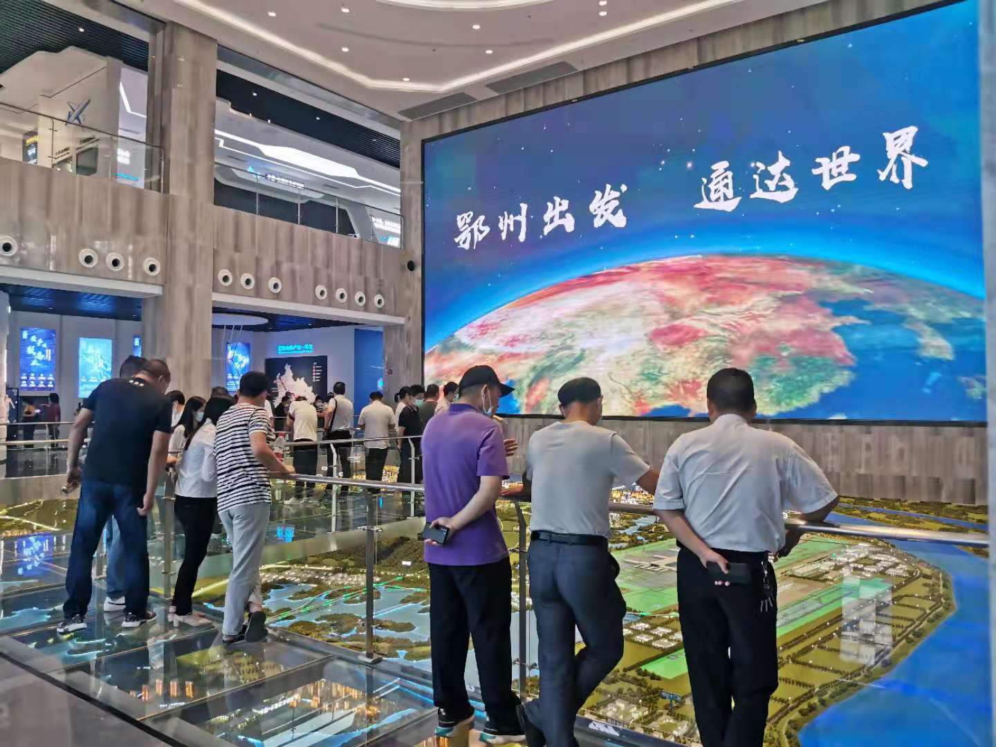 图片4.jpg 图片4.jpg