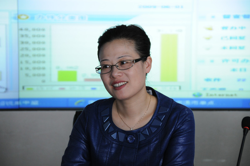 1491011954723966.jpg 主持召开电子监察综合中心例会_副本.jpg