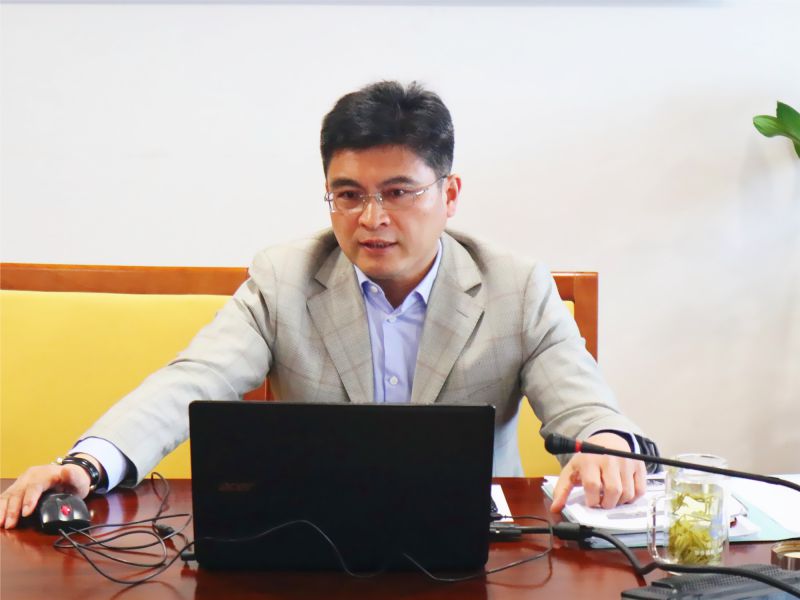 1552989387240762.jpg 米主委党章特写_副本.jpg