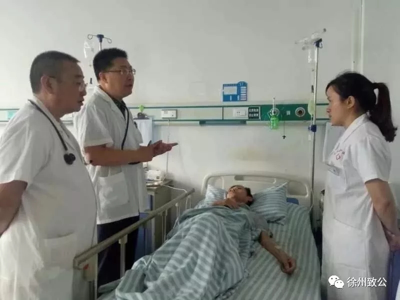 1591000233134741.jpg 2018年夏天,参加致公党江苏省医疗专家团队医疗帮扶活动.jpg